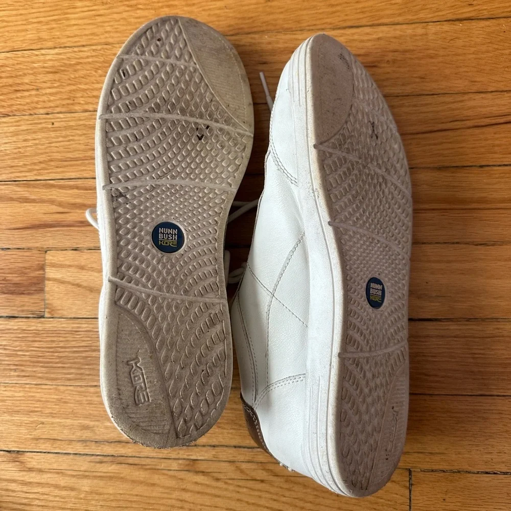 Nunn Bush White Leather Low-Top Sneakers with Brown Accent